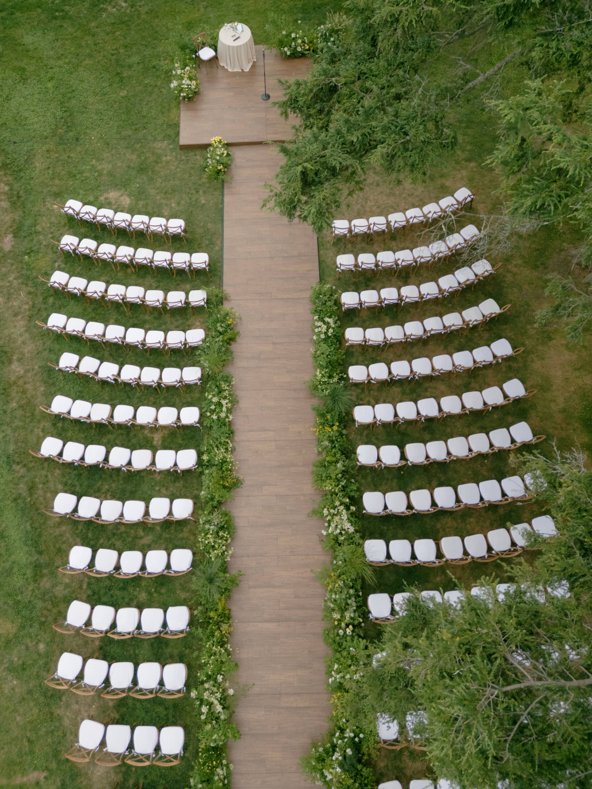 outdoor ceremony