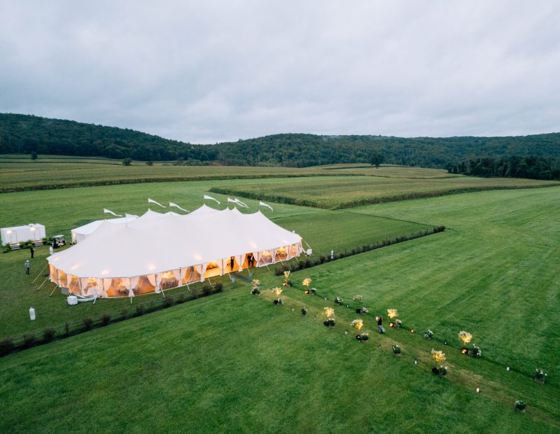 sperry tent reception at LionRock Farm