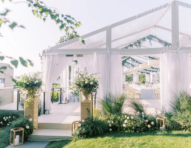 clear top wedding tent
